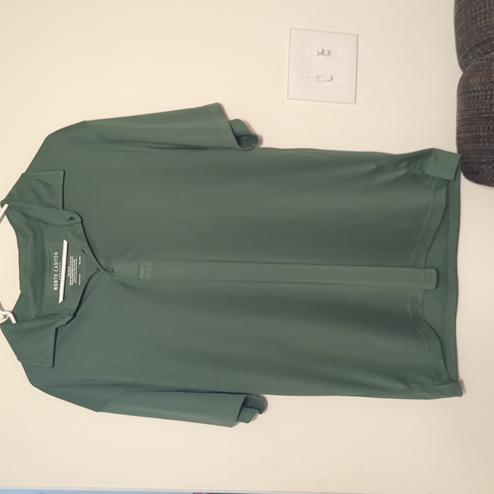 North canyon men's Green polo shirt size medium Forrest Green
